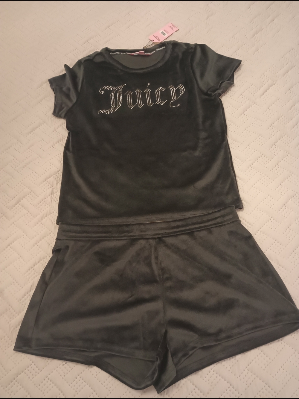 Juicy Couture Black Velour Tee & Shorts Set L